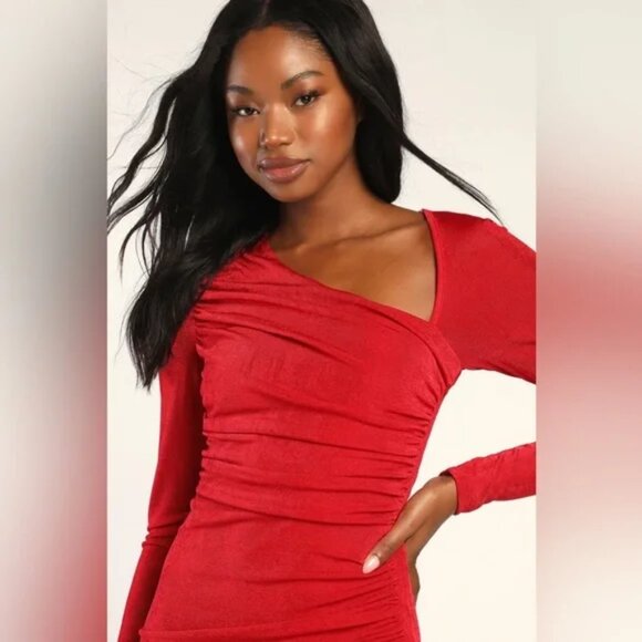 NWT Authentic Vibe Red Long Sleeve Asymmetrical Midi Dress size L - Picture 3 of 5